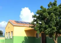 alunos da new solar school